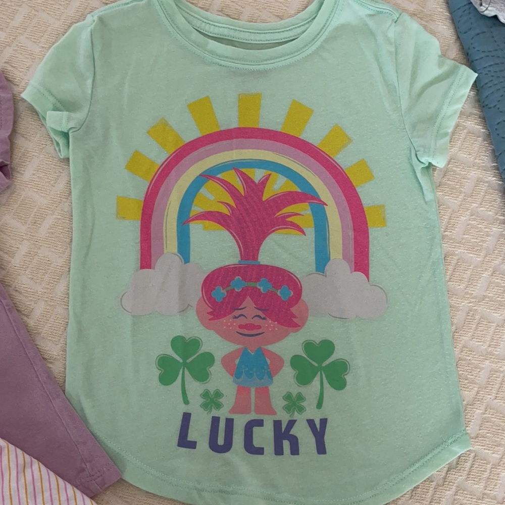 Girls 4T shirt lot - Picture 3 of 7